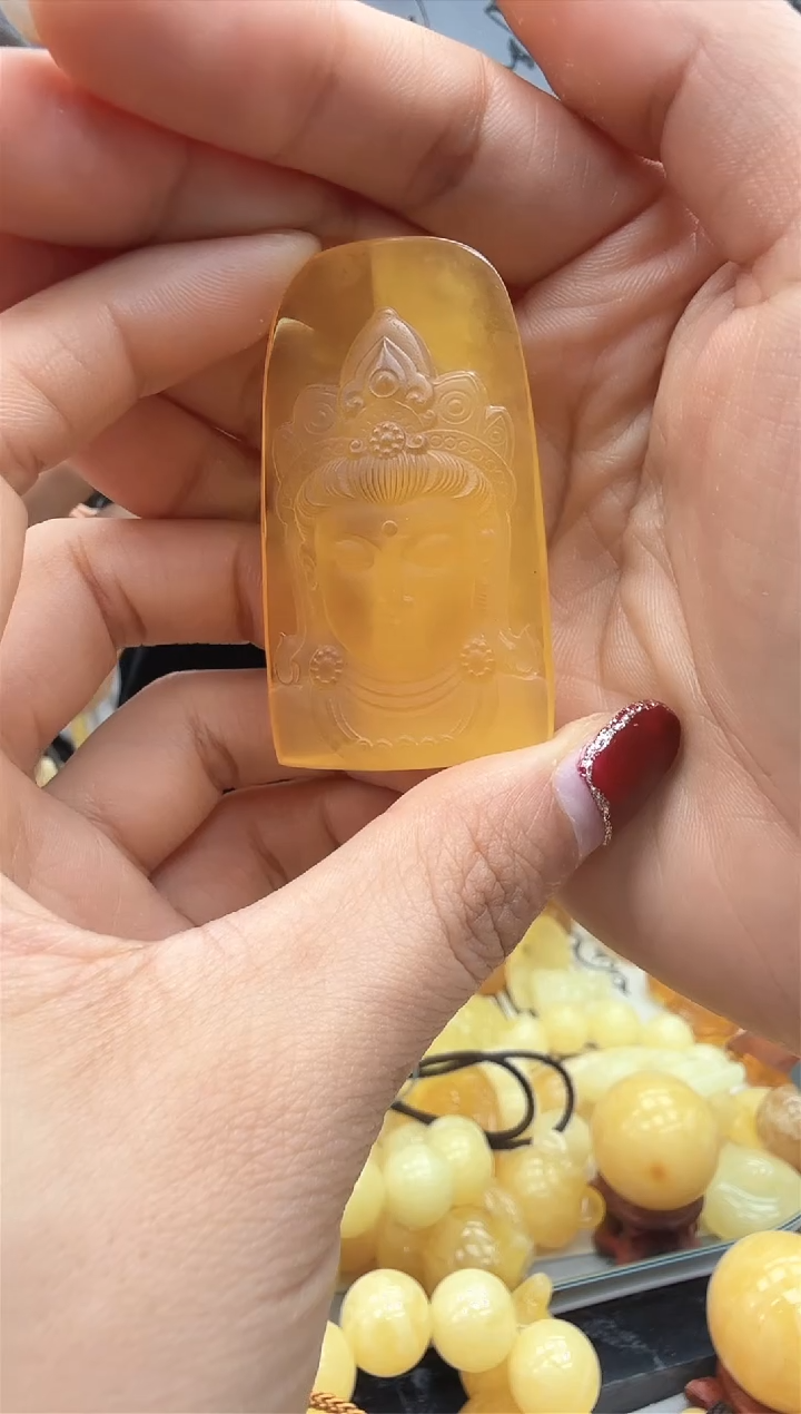 【闪购商品】琥珀裸石未镶嵌挂坠