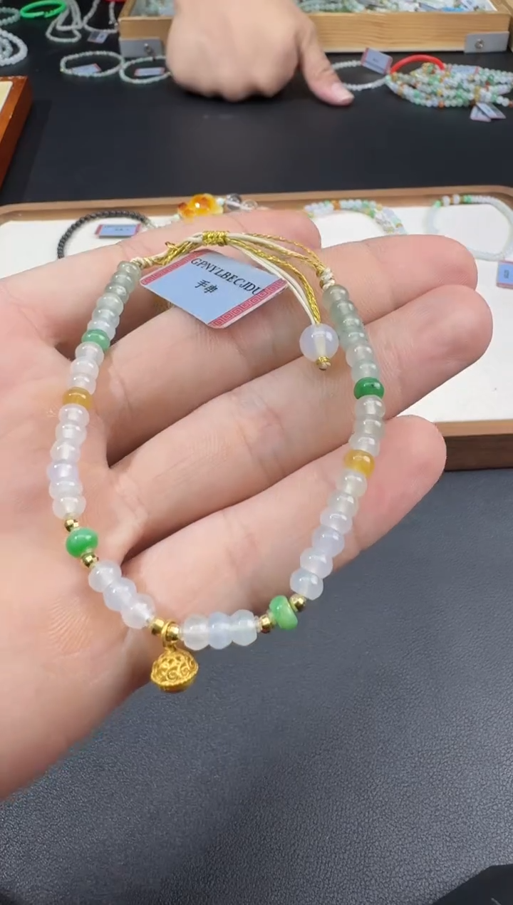 18K金镶嵌手绳翡翠S0923-S1680-382