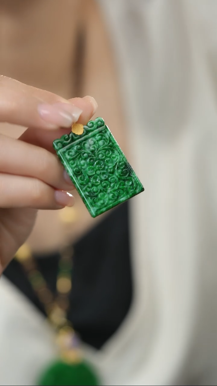 颈饰未镶嵌翡翠@HMG12113034@