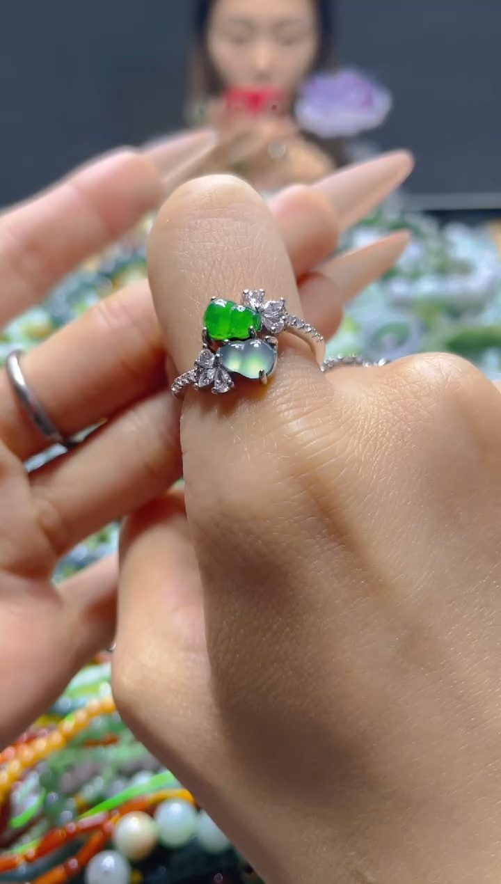 颈饰未镶嵌翡翠/F/翡翠A货，一件也是批发价