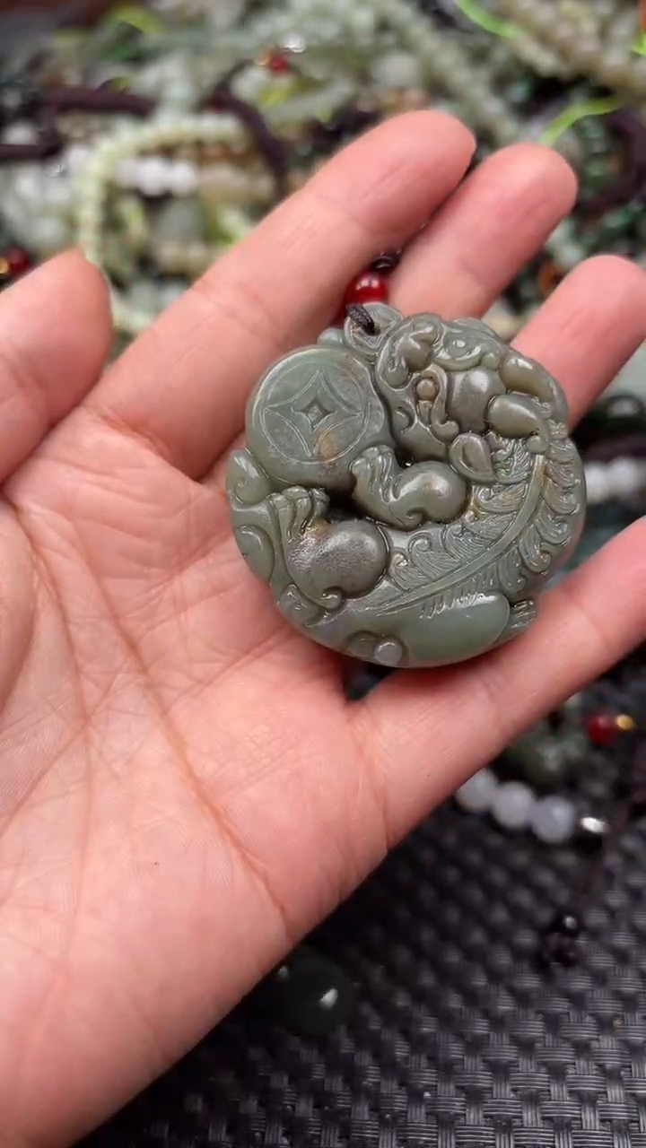 【闪购商品】和田玉颈饰未镶嵌1