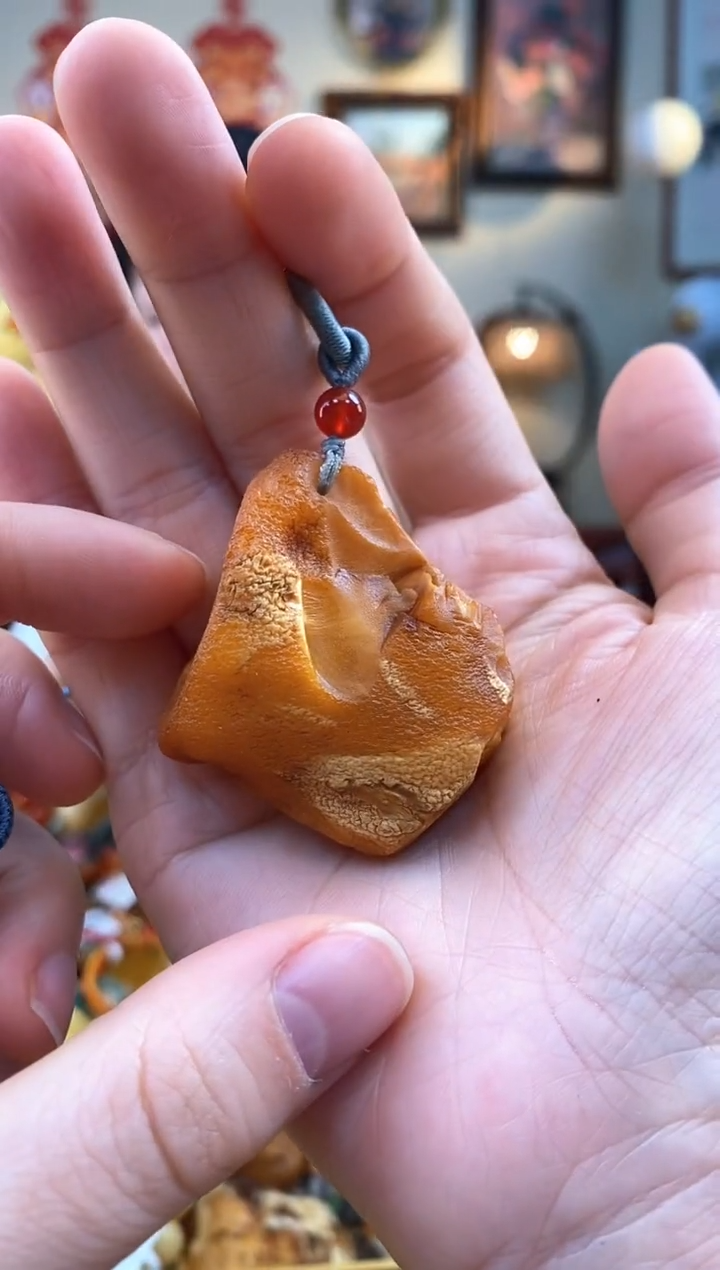 【闪购商品】琥珀颈饰未镶嵌吊坠