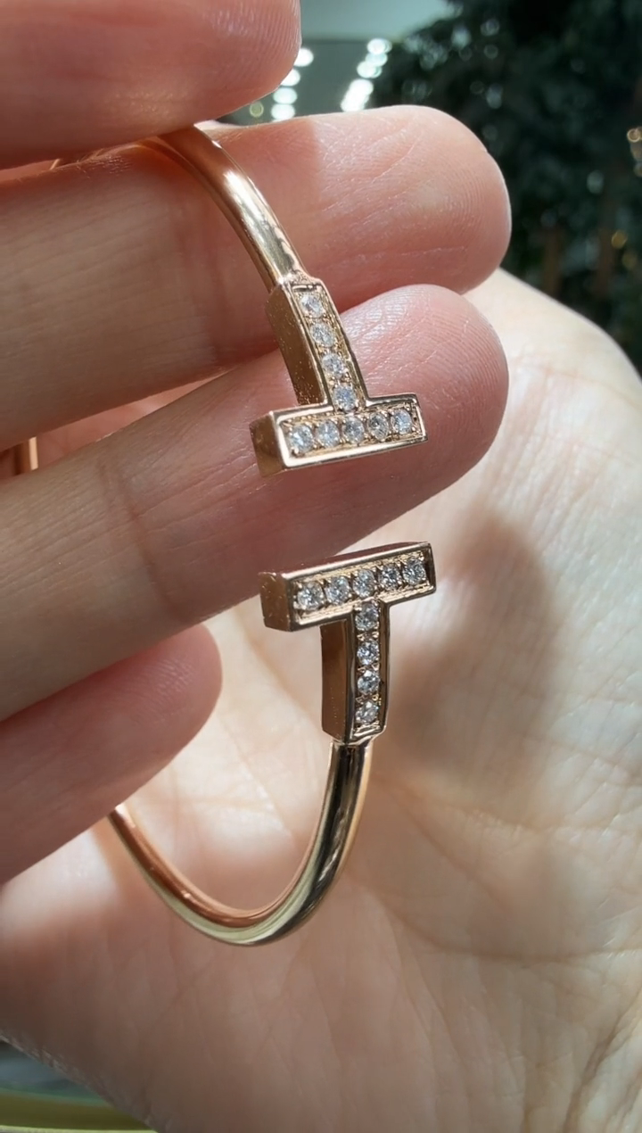 【闪购商品】钻石手镯18K金镶嵌18K金镶嵌满钻双T手镯K红