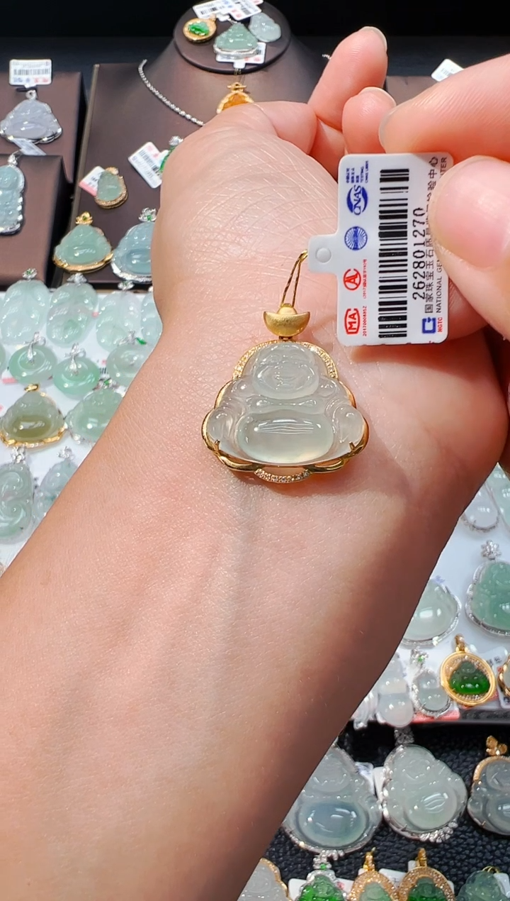 吊坠(不含链)18K金镶嵌翡翠佛公吊坠1270