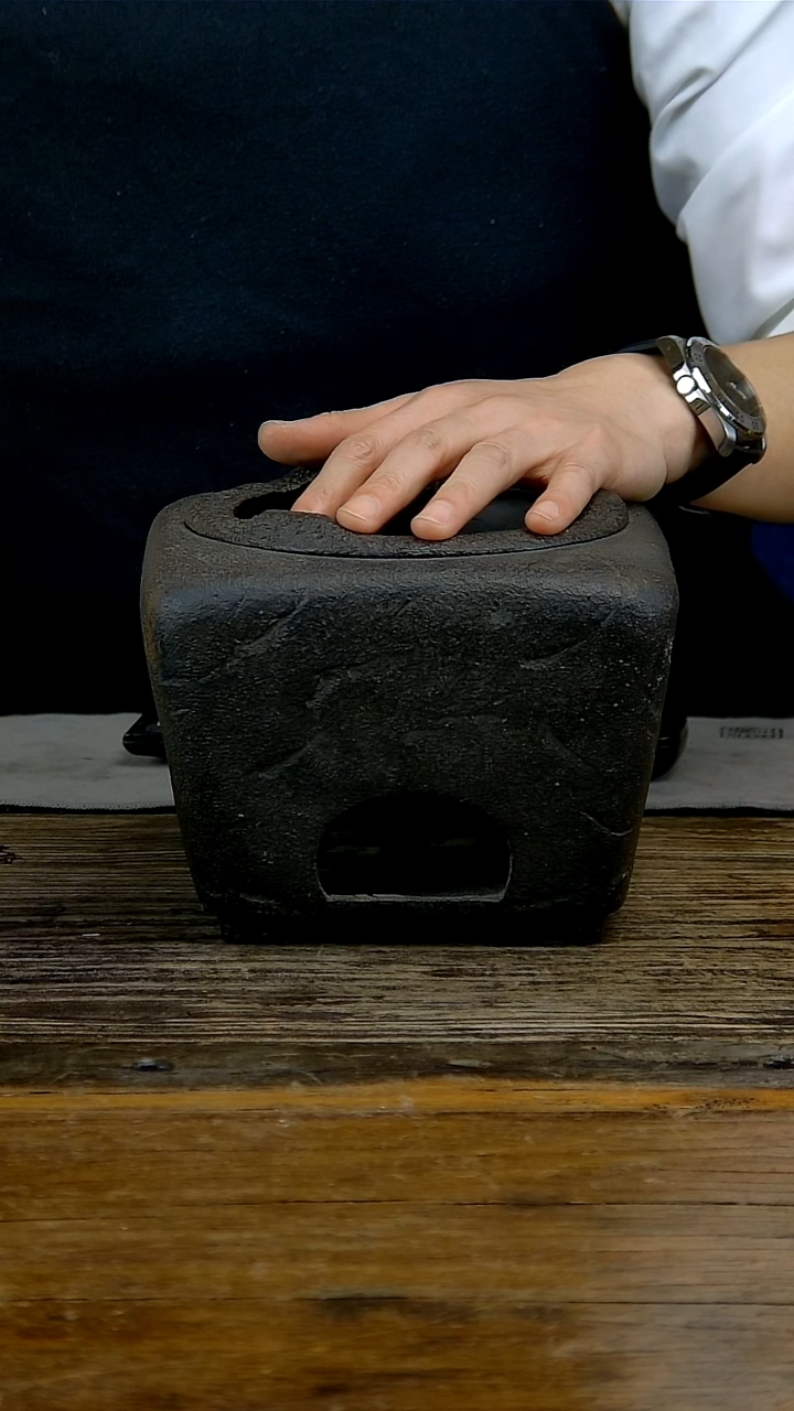 别看我人不正经。壶，正儿八经！！