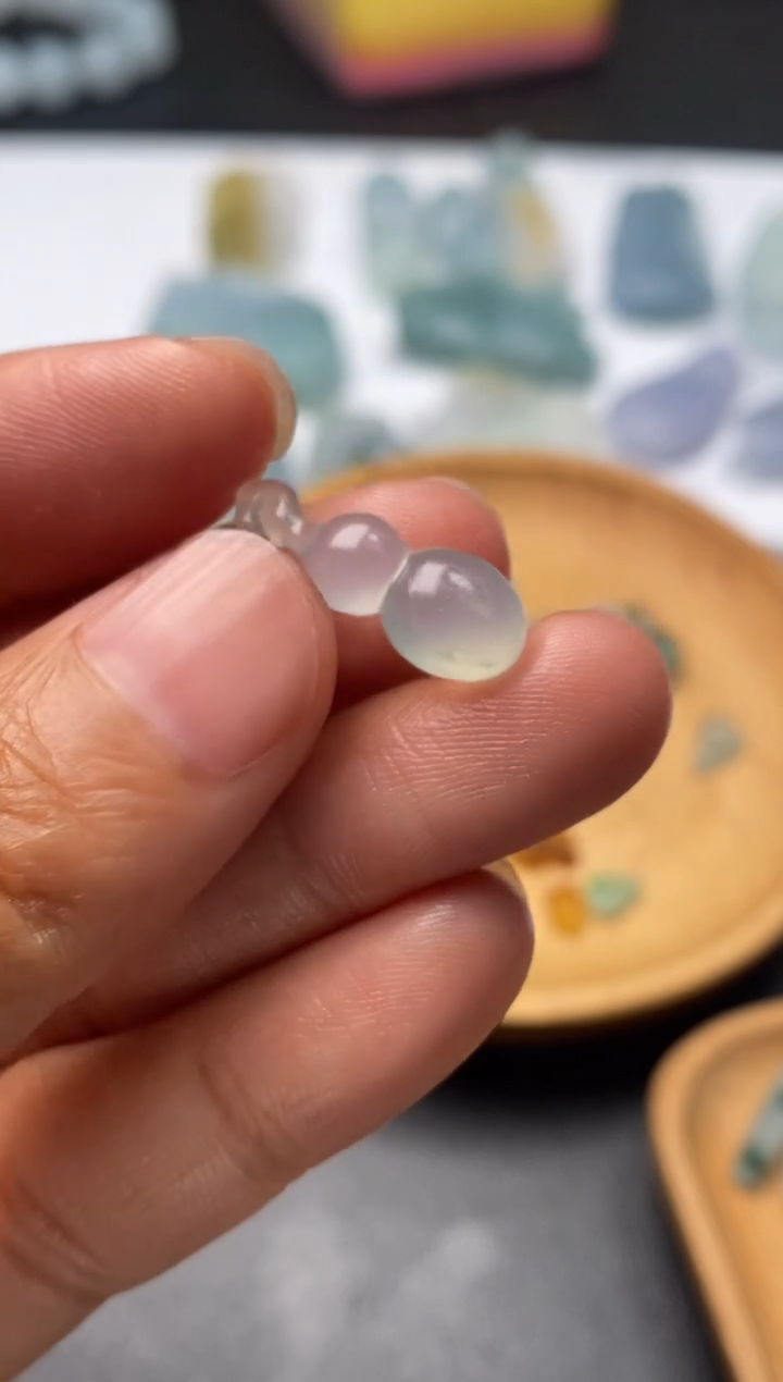 定制翡翠未镶嵌毛货翡翠~