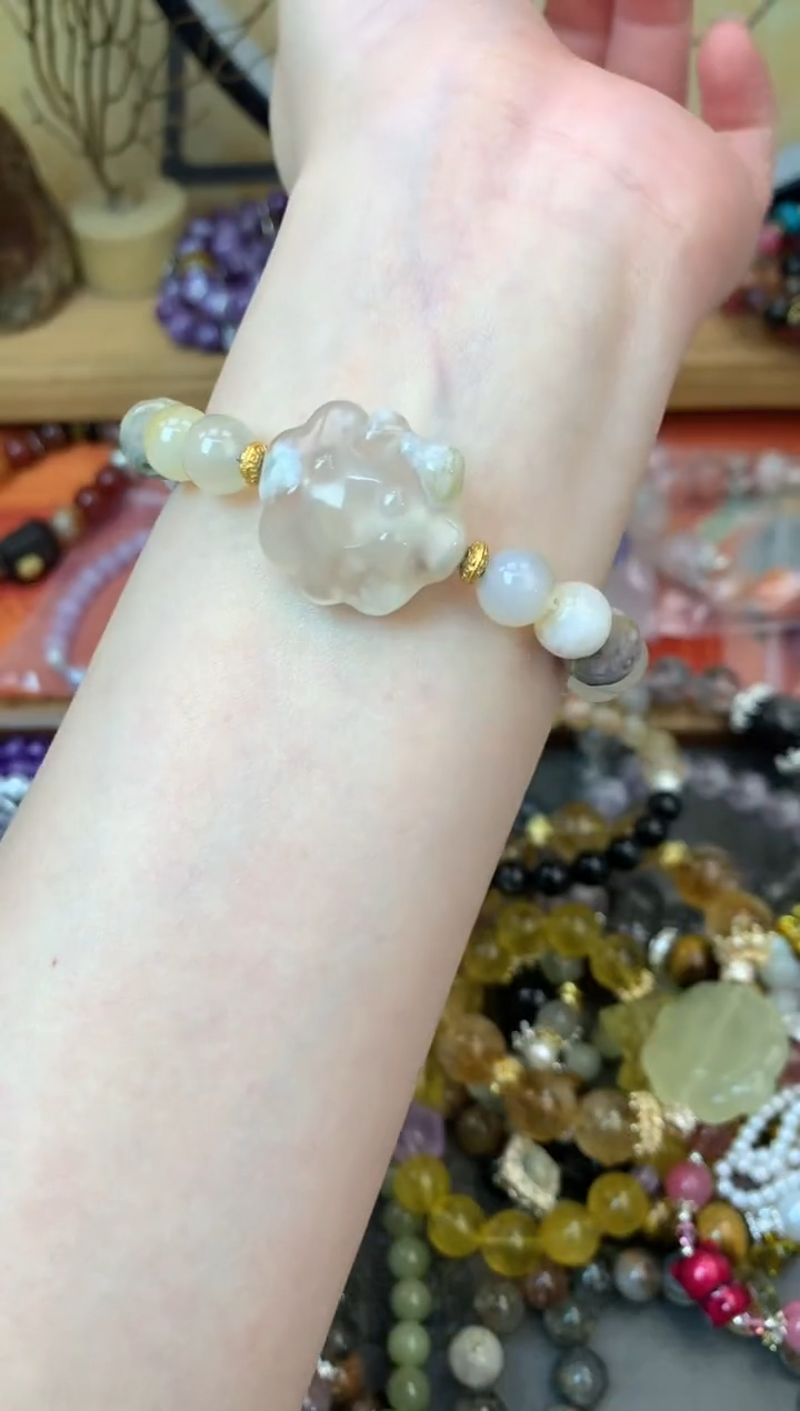 【闪购商品】玛瑙手饰未镶嵌272手串