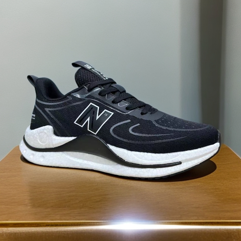 防滑缓震减震科技轻跑鞋25007