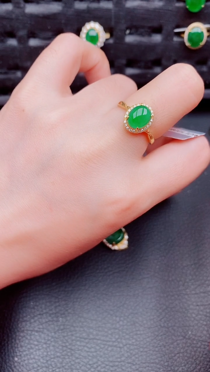 【闪购商品】翡翠戒指银S925镶嵌天然a货翡翠886