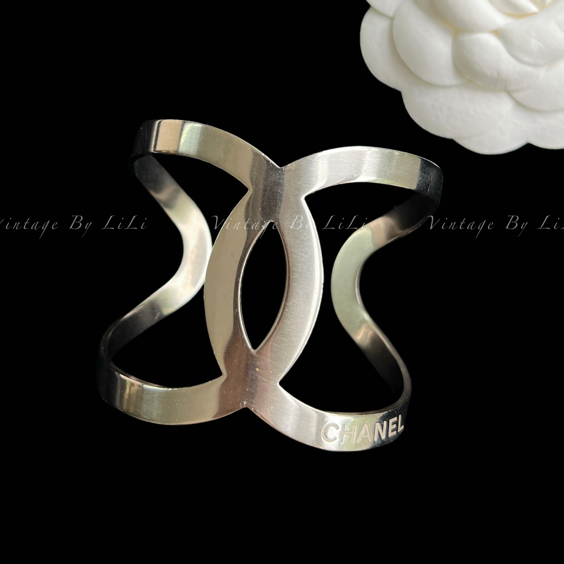90新 Chanel/香奈儿 银色cc手镯 16年 均码