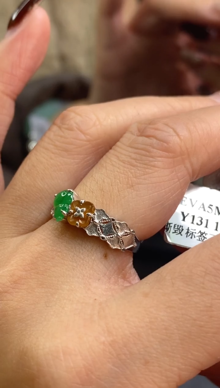 颈饰银S925镶嵌翡翠净货14713