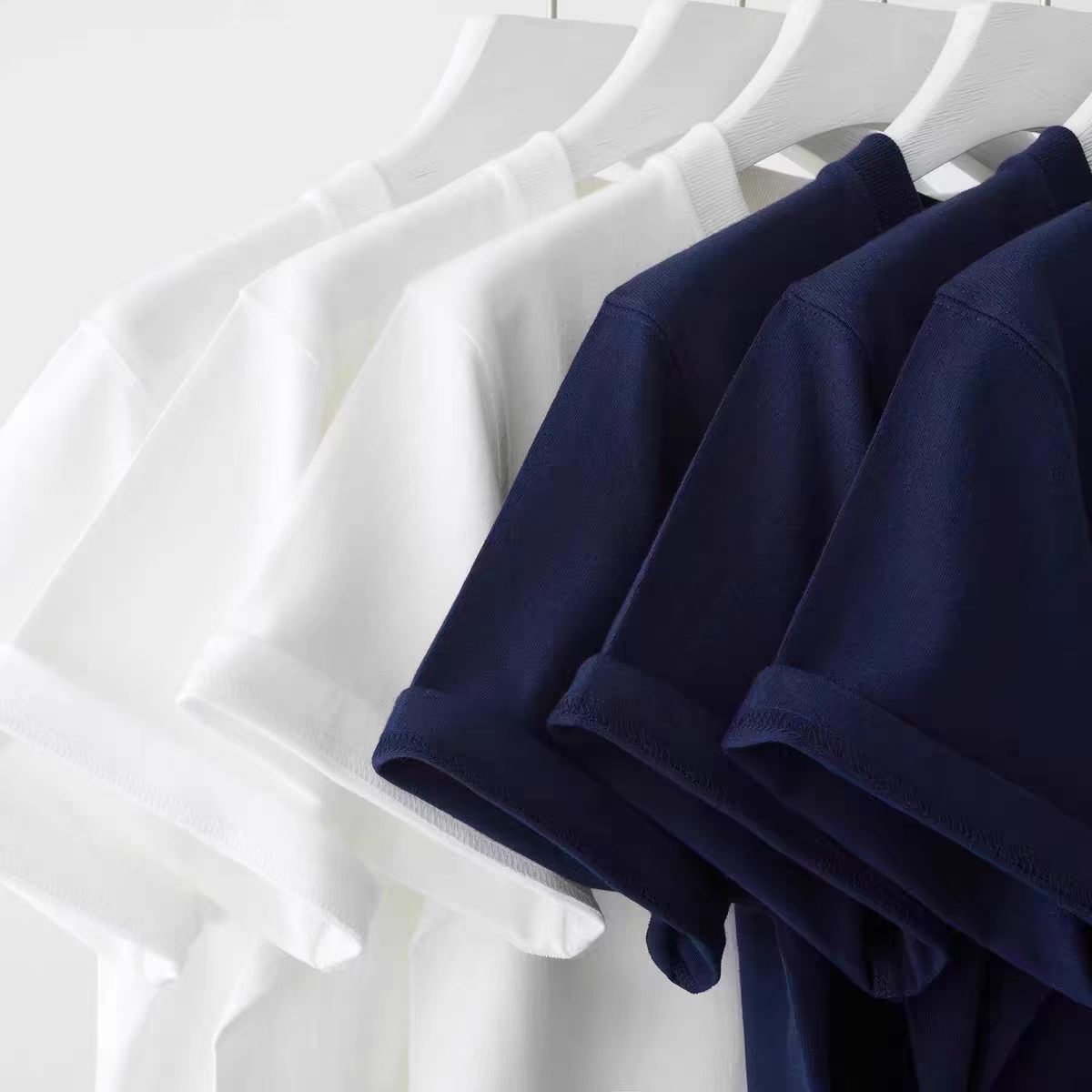 B断开字母刺绣男女同款