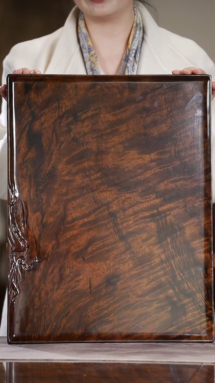 金丝楠金丝楠阴沉木云彩纹茶盘