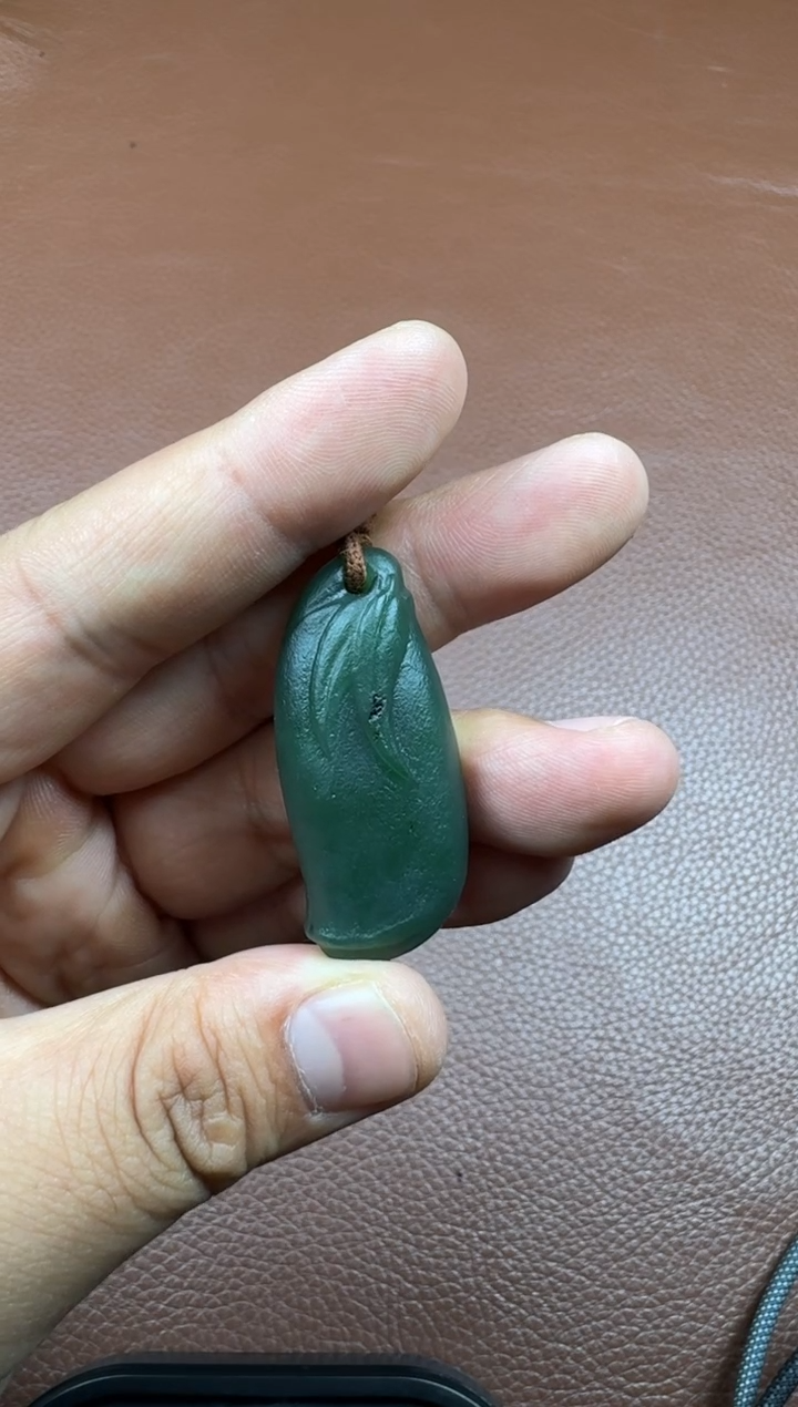 颈饰未镶嵌和田玉多样性发货，拍一发一