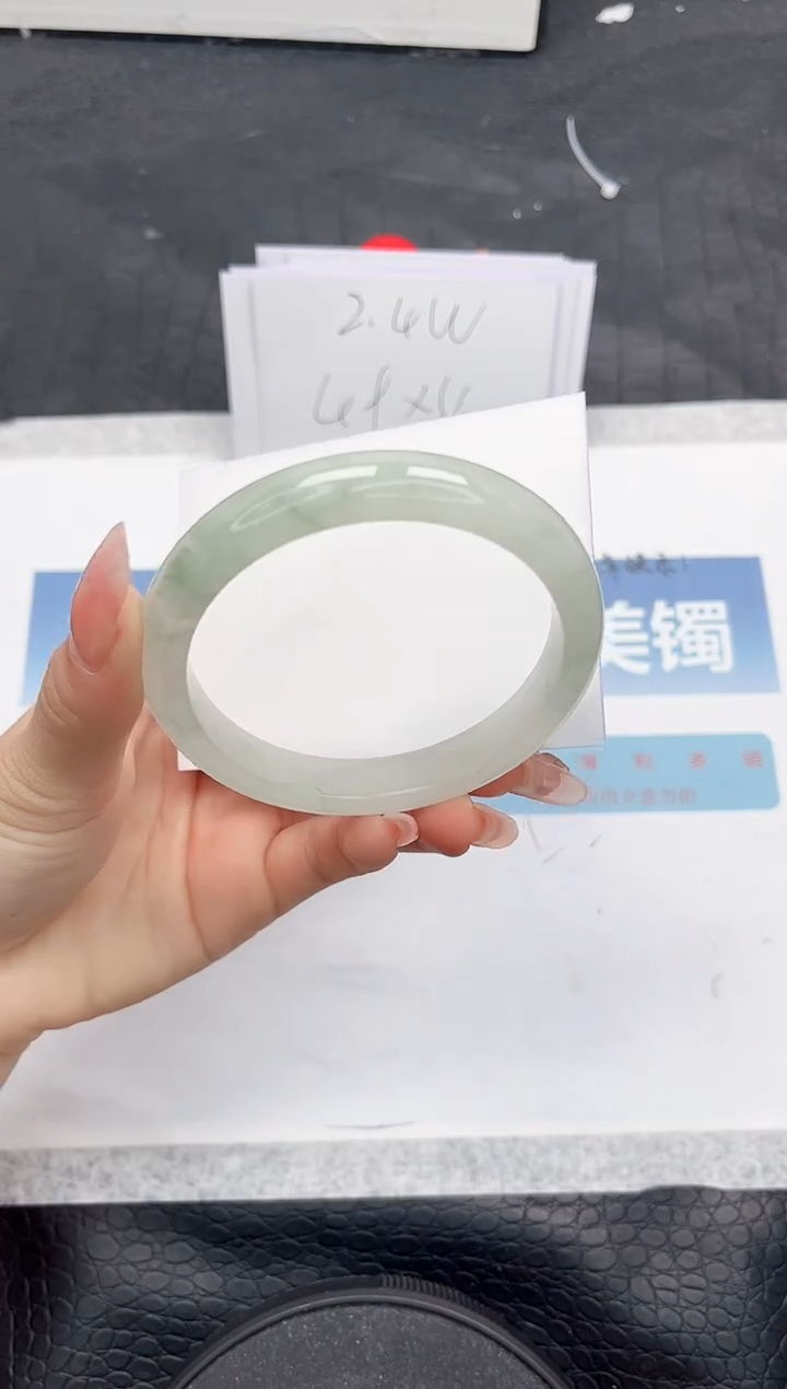 【闪购商品】石英质玉手镯未镶嵌H131-60