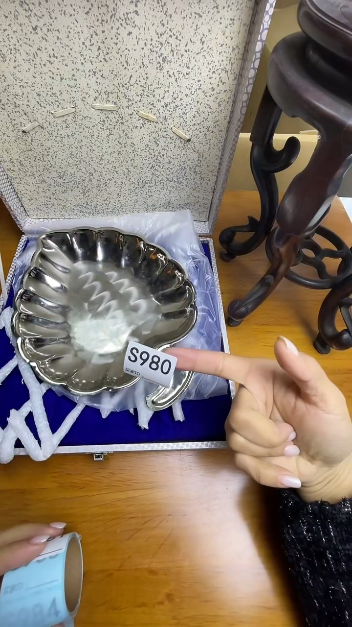 瓷片W****rS980默认微瑕，谨慎参拍