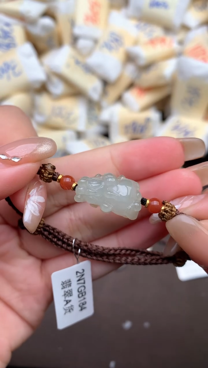 【闪购商品】翡翠手绳未镶嵌—