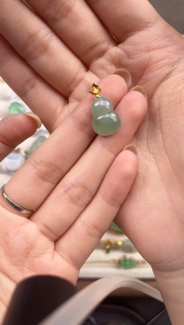 吊坠(不含链)18K金镶嵌翡翠翠小二缅甸翡翠严选TXB