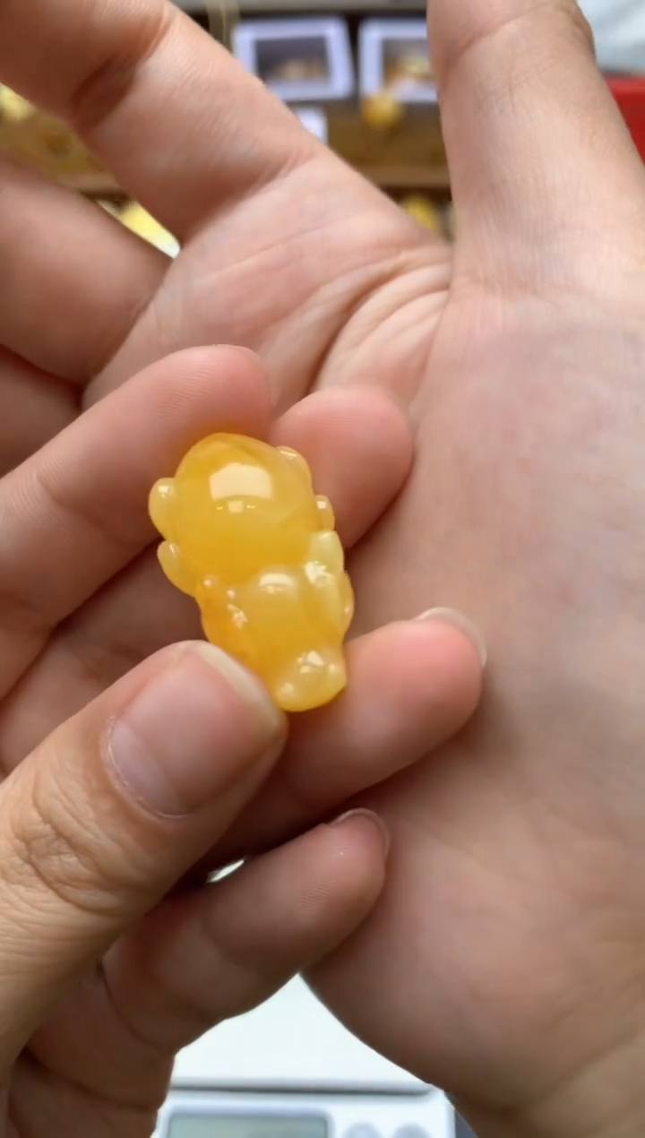 【闪购商品】琥珀珠宝奇石未镶嵌013琥珀蜜蜡花粉有纹小坑介意勿拍