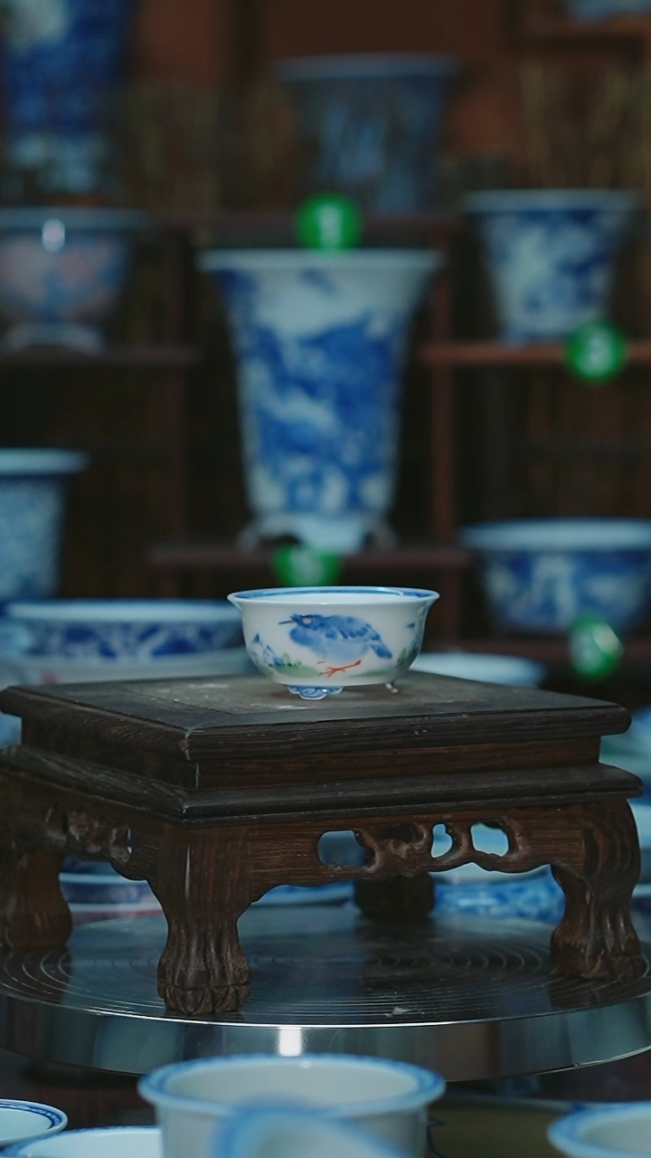 【闪购商品】摆件手绘陶瓷内口5高2.7深