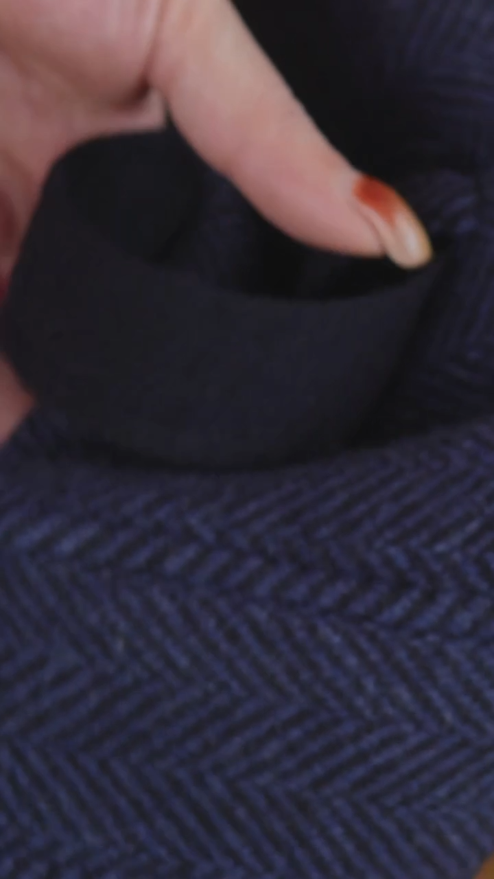 羊毛1.7米ARM WV羊毛混纺 人字纹外套面料 宽153CM 370G/M 意大利