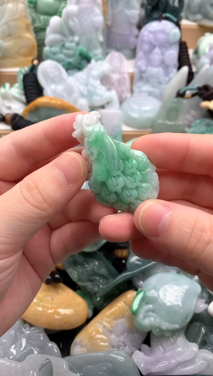 吊坠(不含链)未镶嵌翡翠1