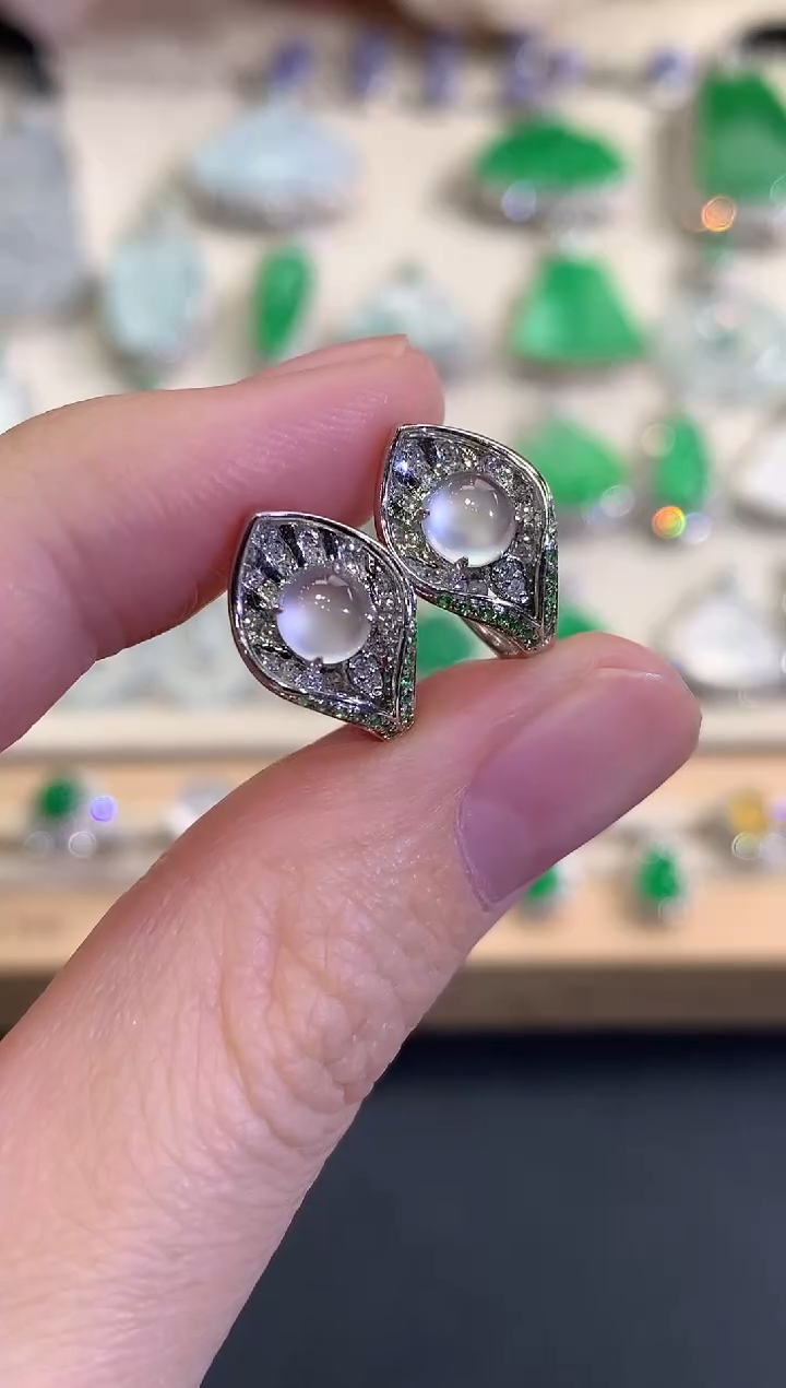 18K金镶嵌翡翠耳饰冬日珠宝E15