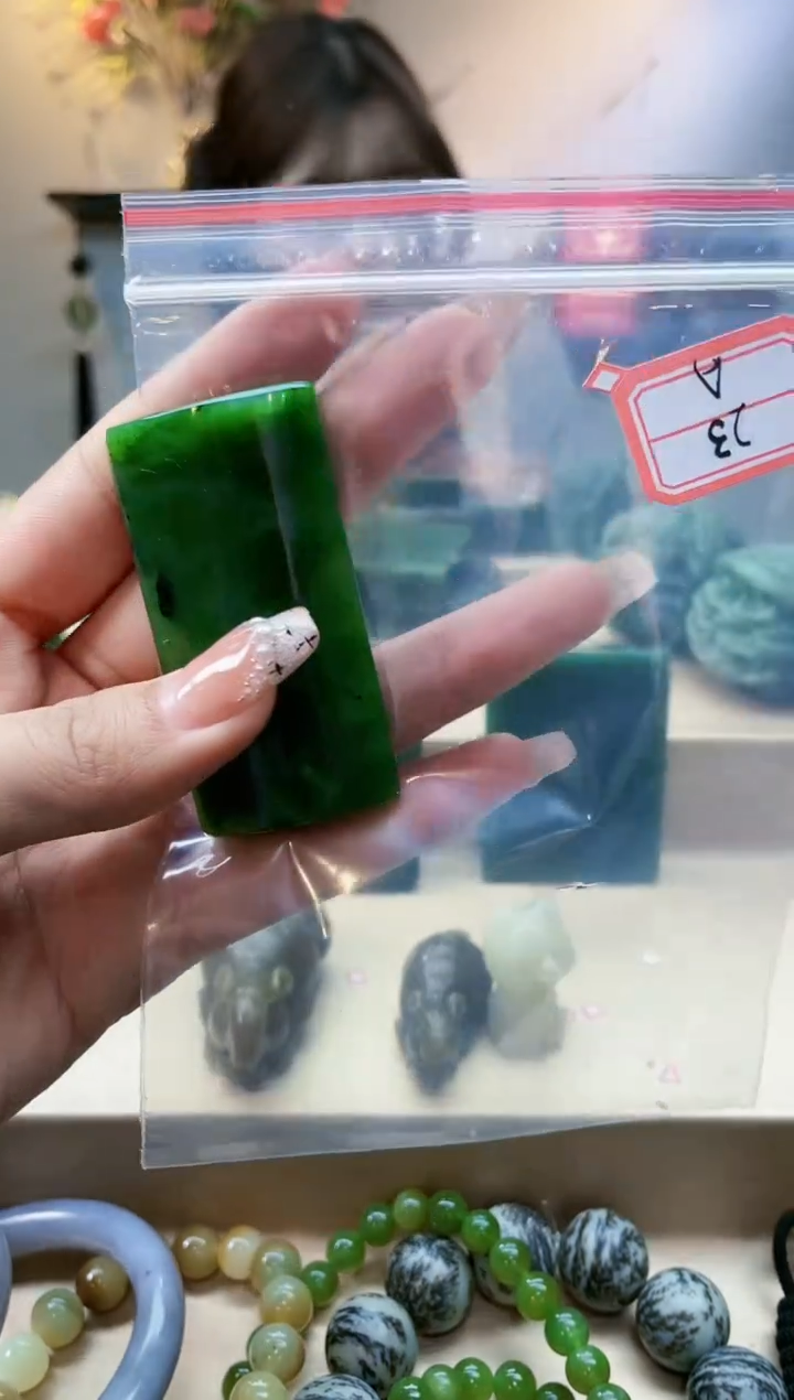 【闪购商品】和田玉挂件未镶嵌1