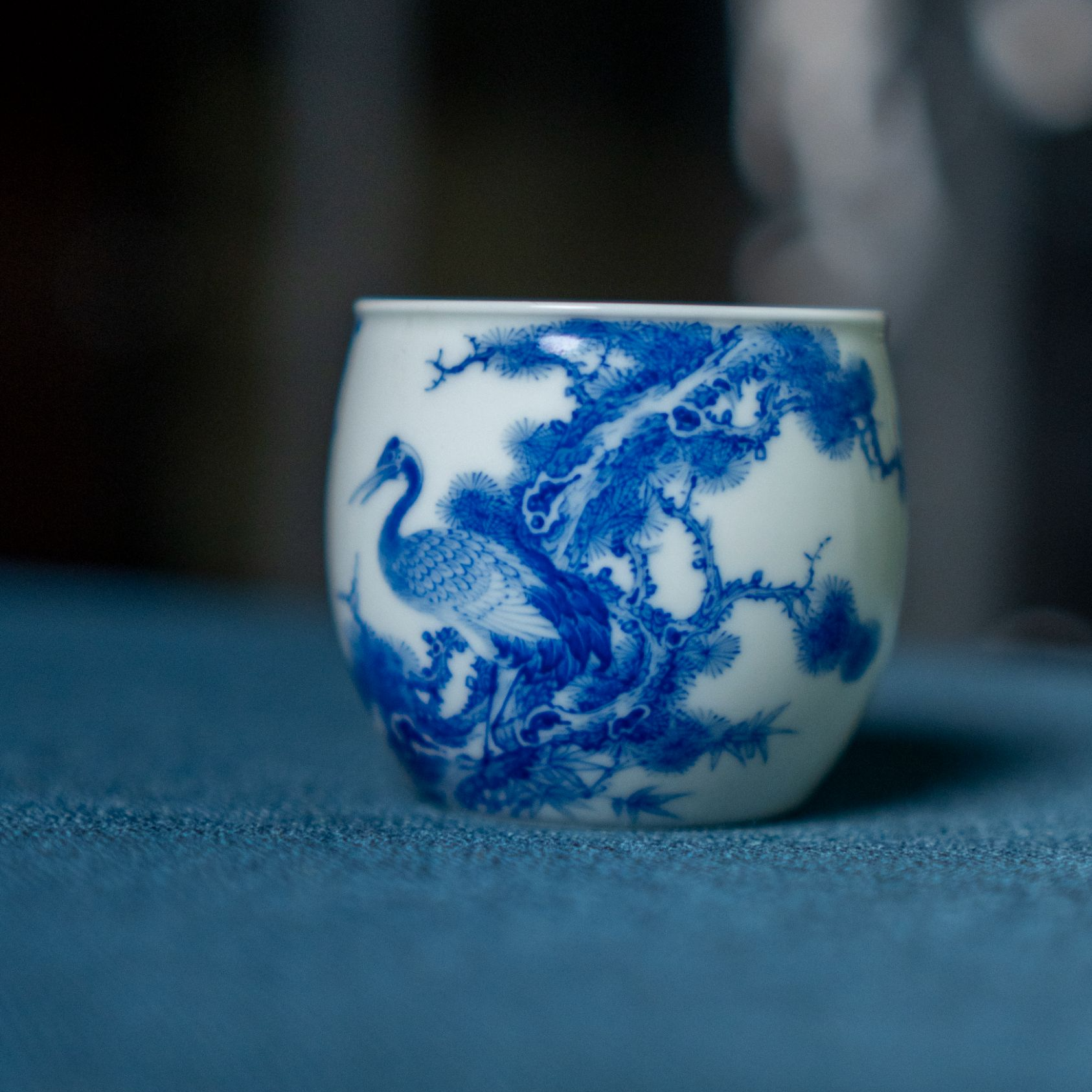 【华铭堂】仿清重工青花仙鹤腰鼓杯110cc