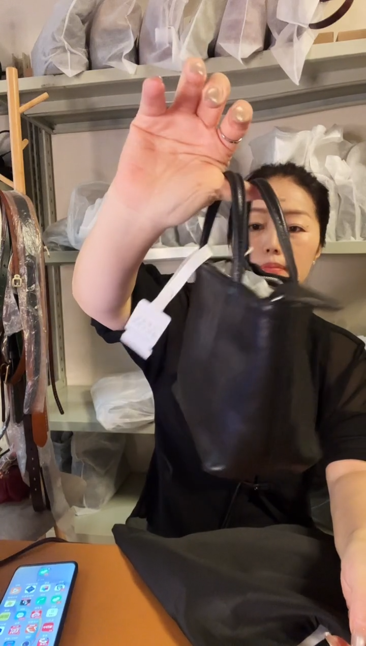 牛皮（革）高端订制时尚百搭女士 手提 腋下 斜跨包