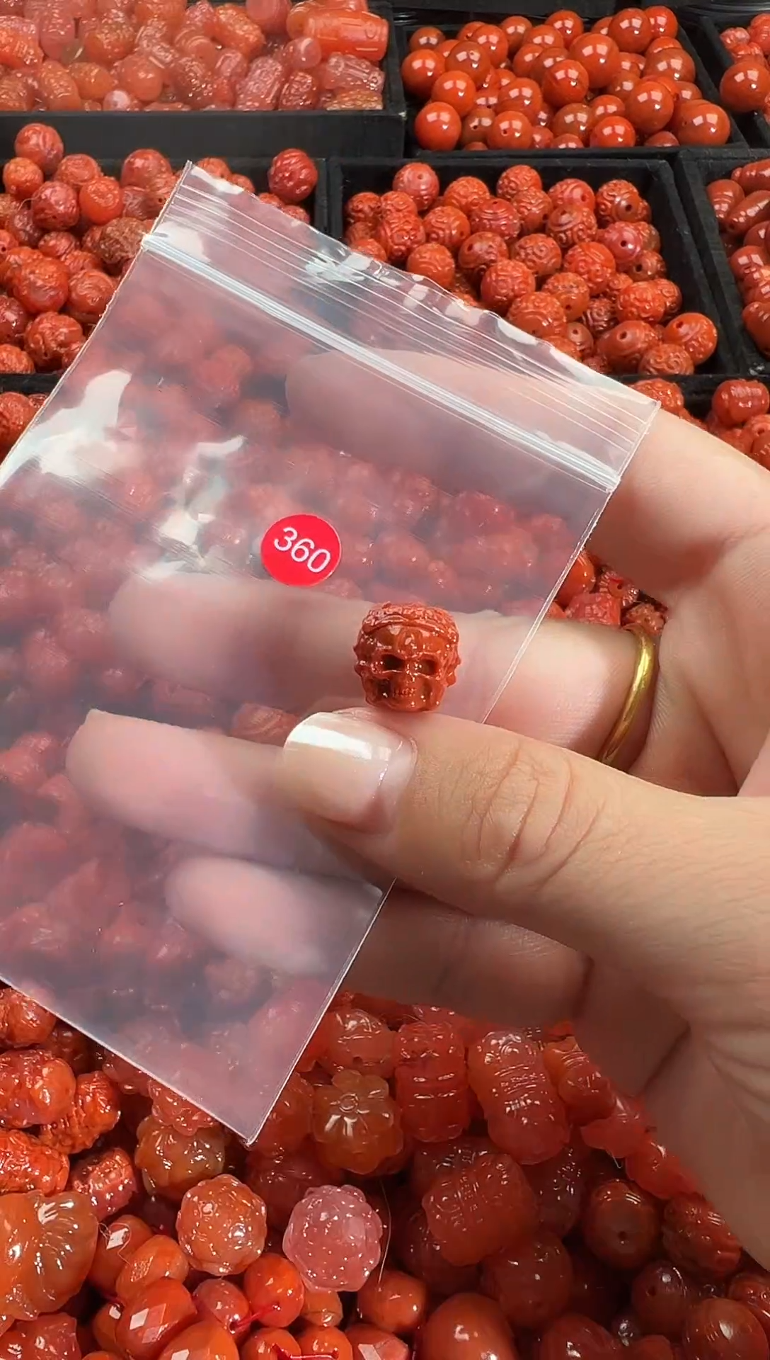 颈饰未镶嵌南红玛瑙1