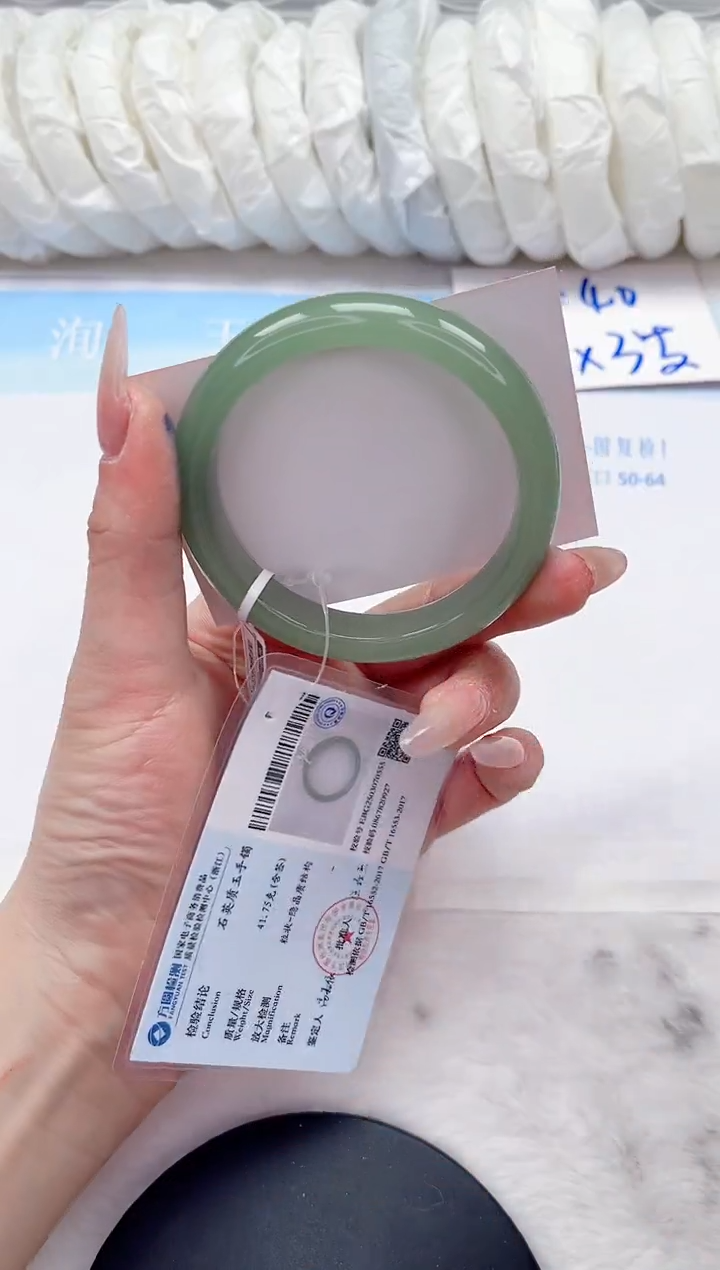 石英质玉未镶嵌手镯179-55.5