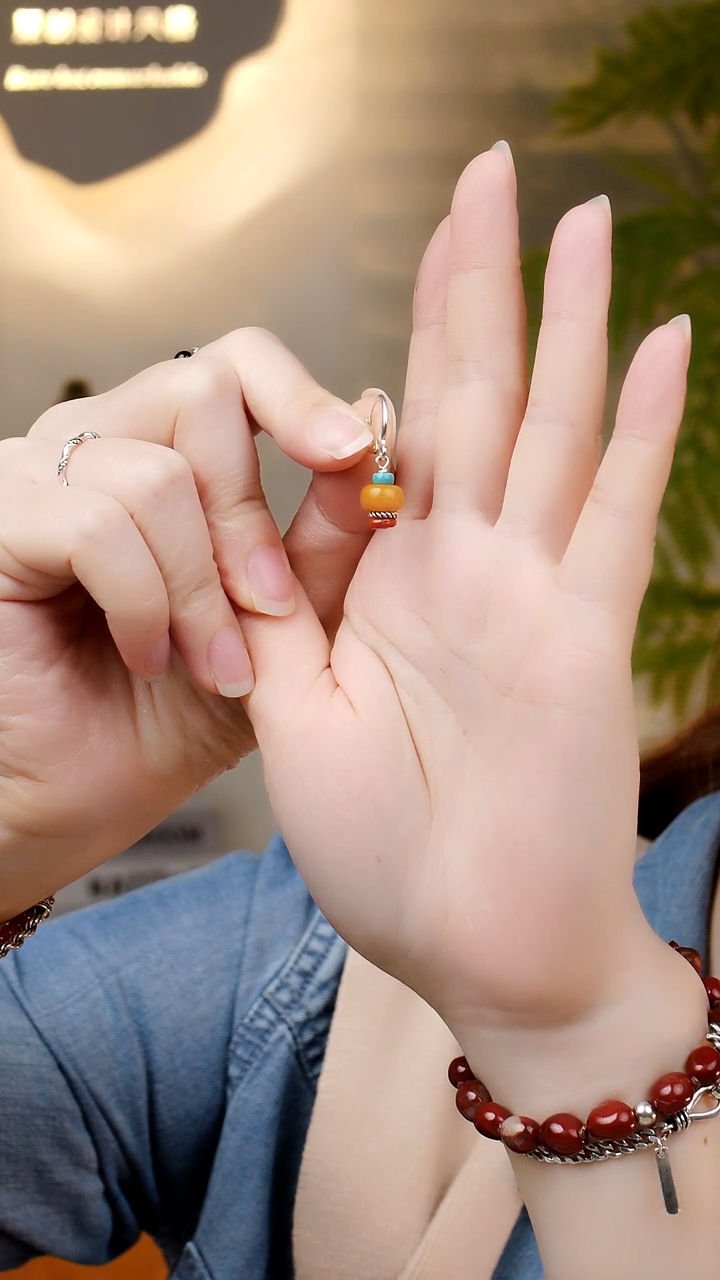 蜜蜡未镶嵌耳饰55 蜜蜡小塔1只