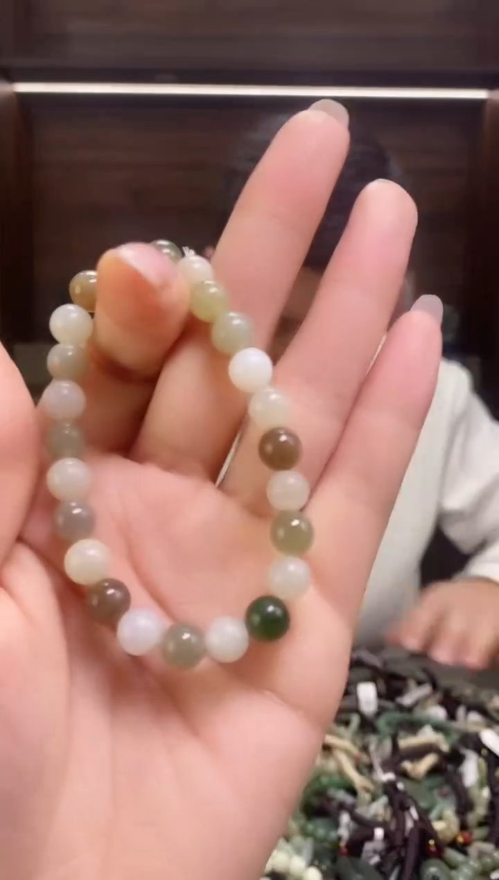 【闪购商品】和田玉颈饰未镶嵌多样性发货，拍一发一