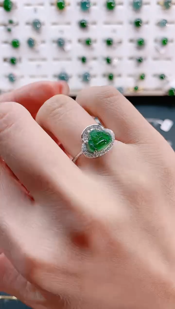 【闪购商品】翡翠戒指银S925镶嵌天然翡翠