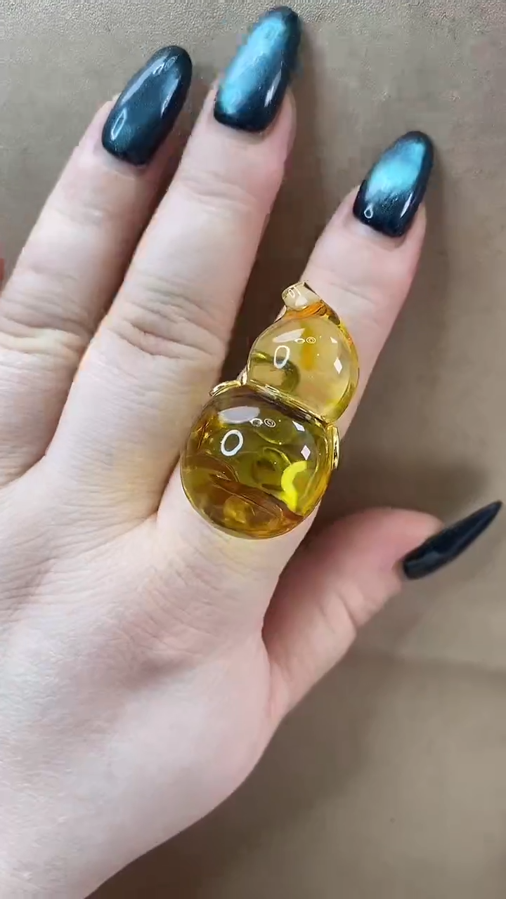 琥珀颈饰未镶嵌戒指