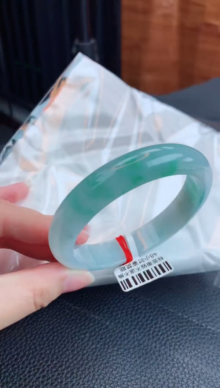 【闪购商品】翡翠手镯未镶嵌缅甸天然翡翠A货手镯