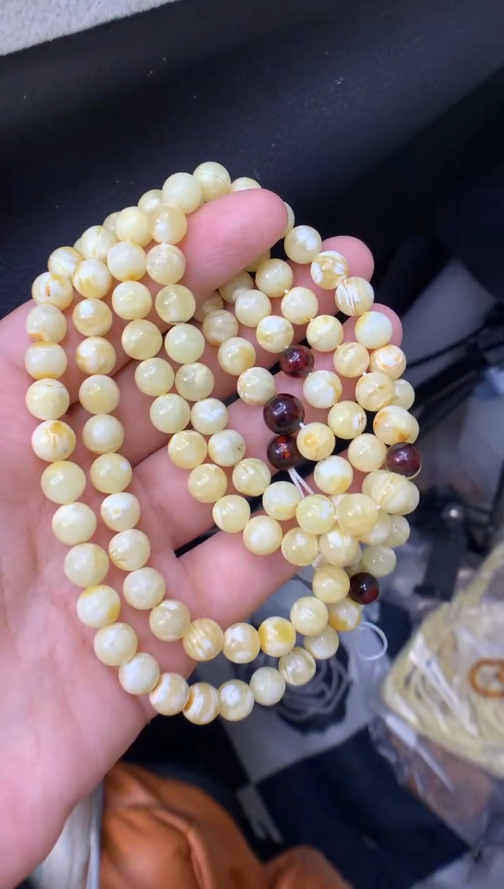 蜜蜡未镶嵌珠宝奇石1