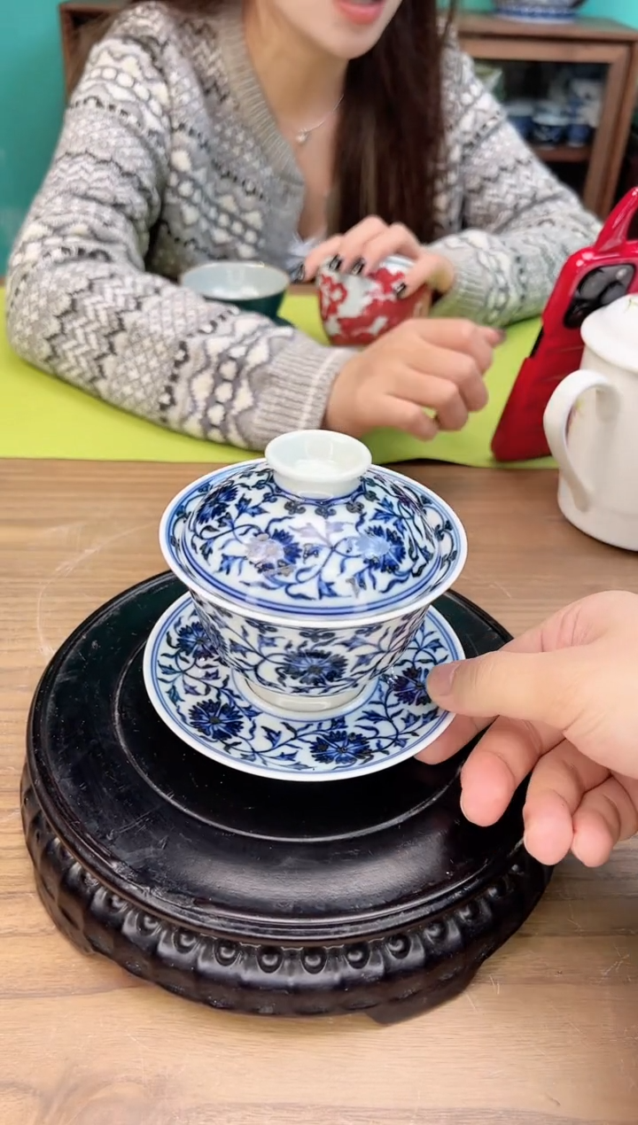 【闪购商品】盖碗一品德窑青花缠枝花卉三才盖碗
