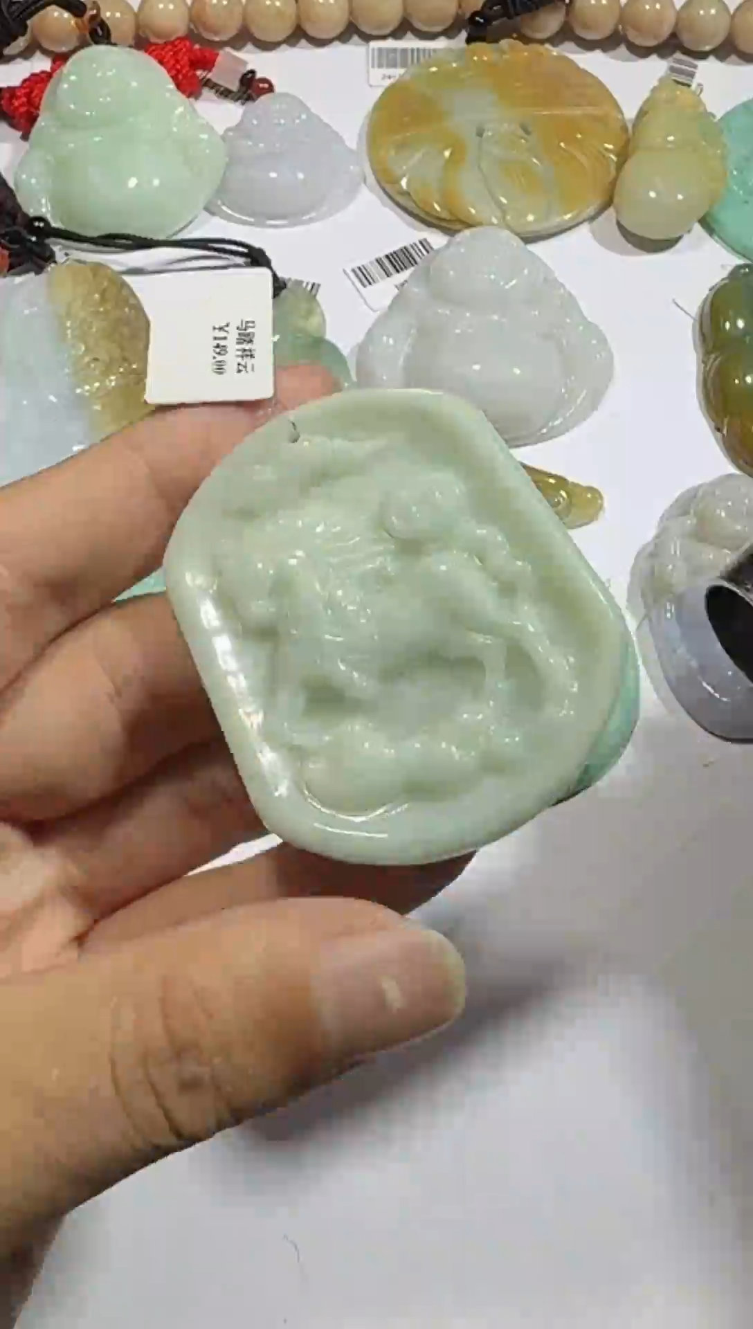 【闪购商品】翡翠颈饰未镶嵌00017527