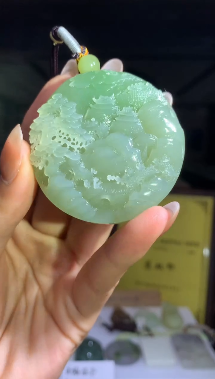 【闪购商品】定制和田玉Boss阳天然和田玉（拍一发一）