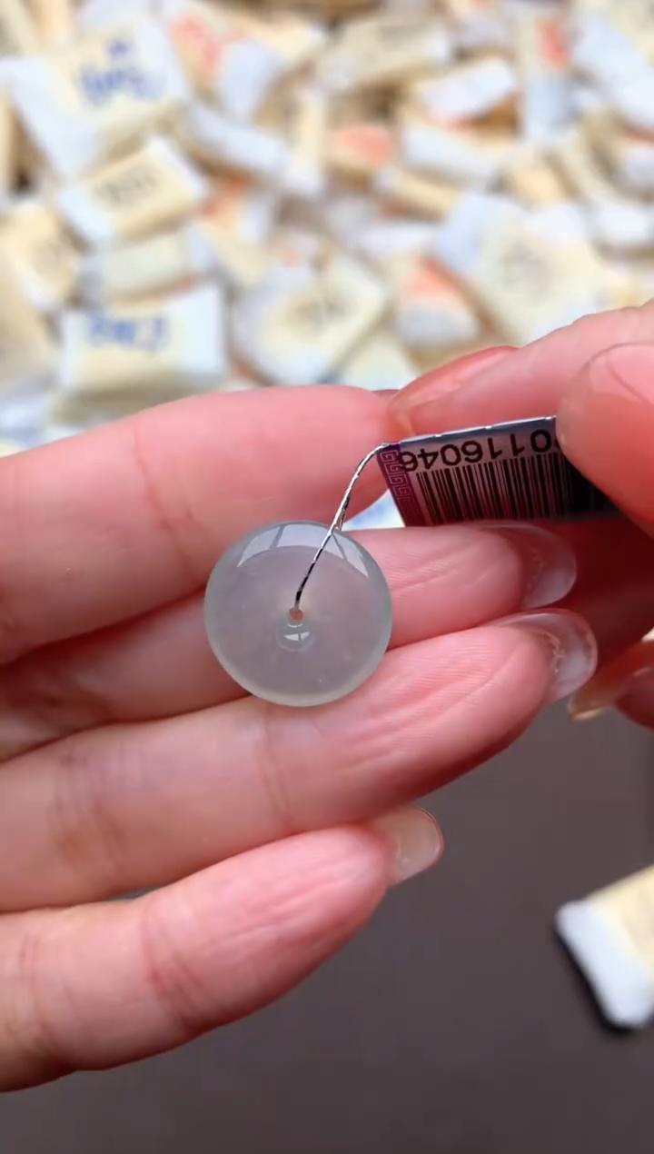 【闪购商品】翡翠挂件未镶嵌一