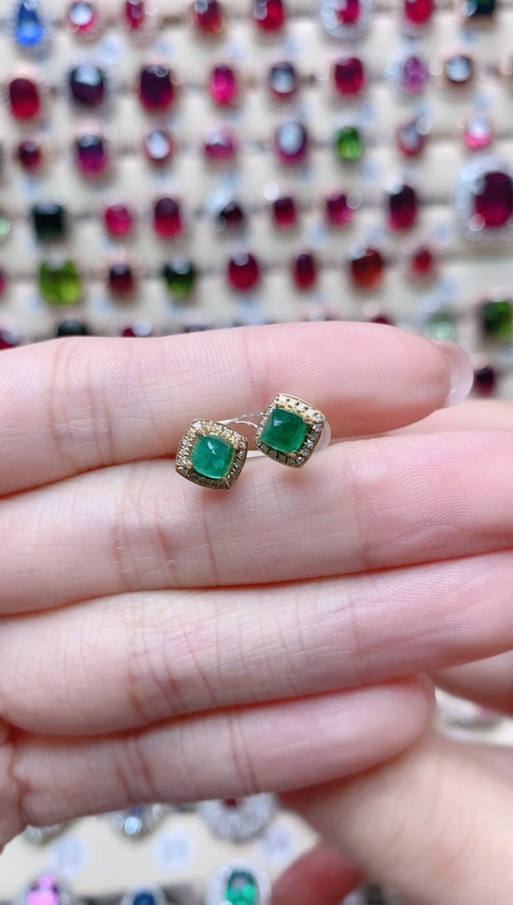 【闪购商品】祖母绿18K金耳钉18K金镶嵌1