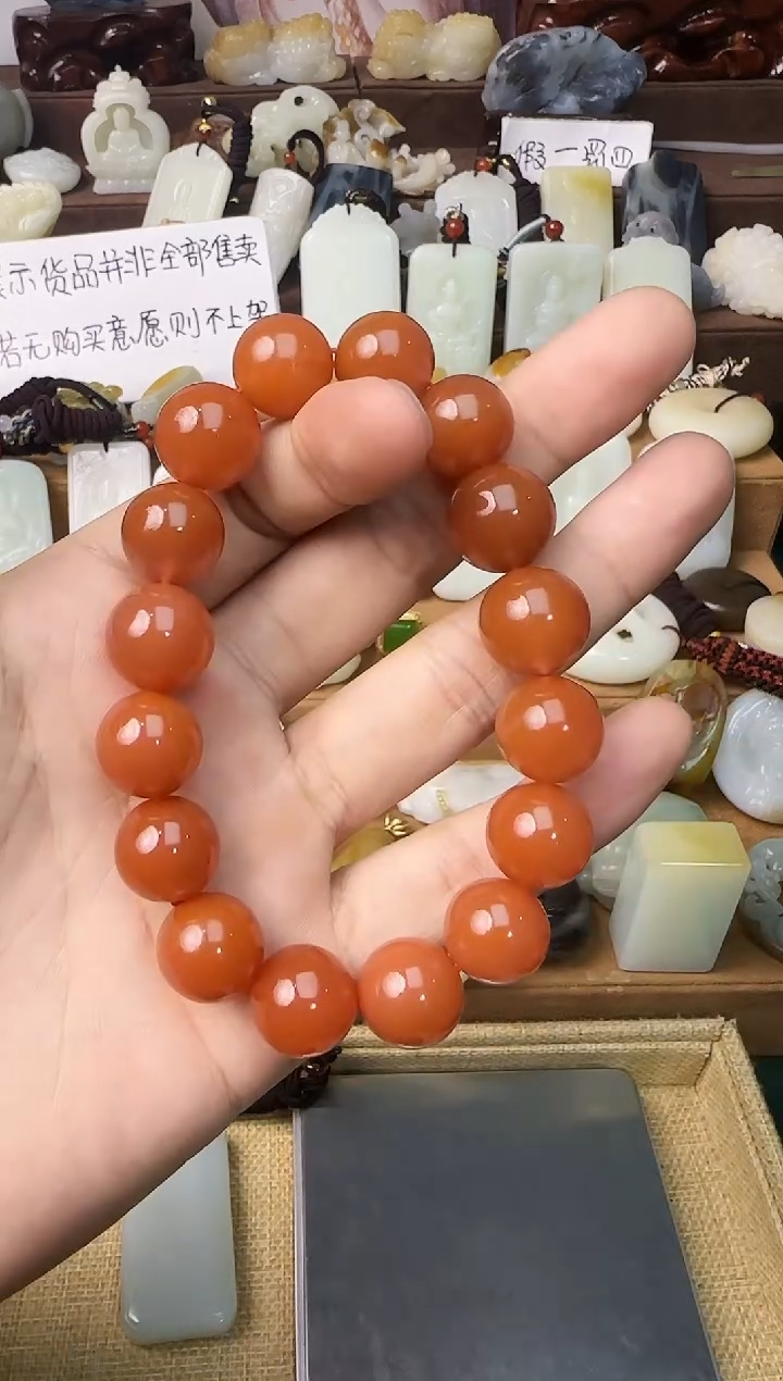 【闪购商品】玛瑙/玉髓颈饰未镶嵌南红手串