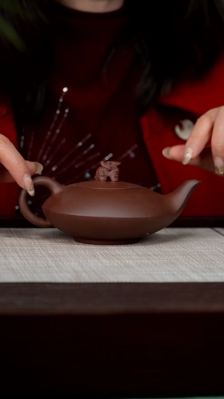 【闪购商品】宜兴原矿紫砂壶茶壶200C