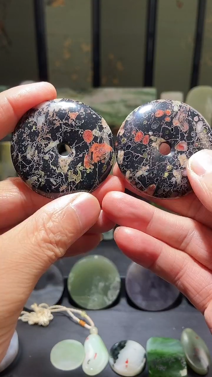 颈饰未镶嵌石英岩玉多样性发货每单一件