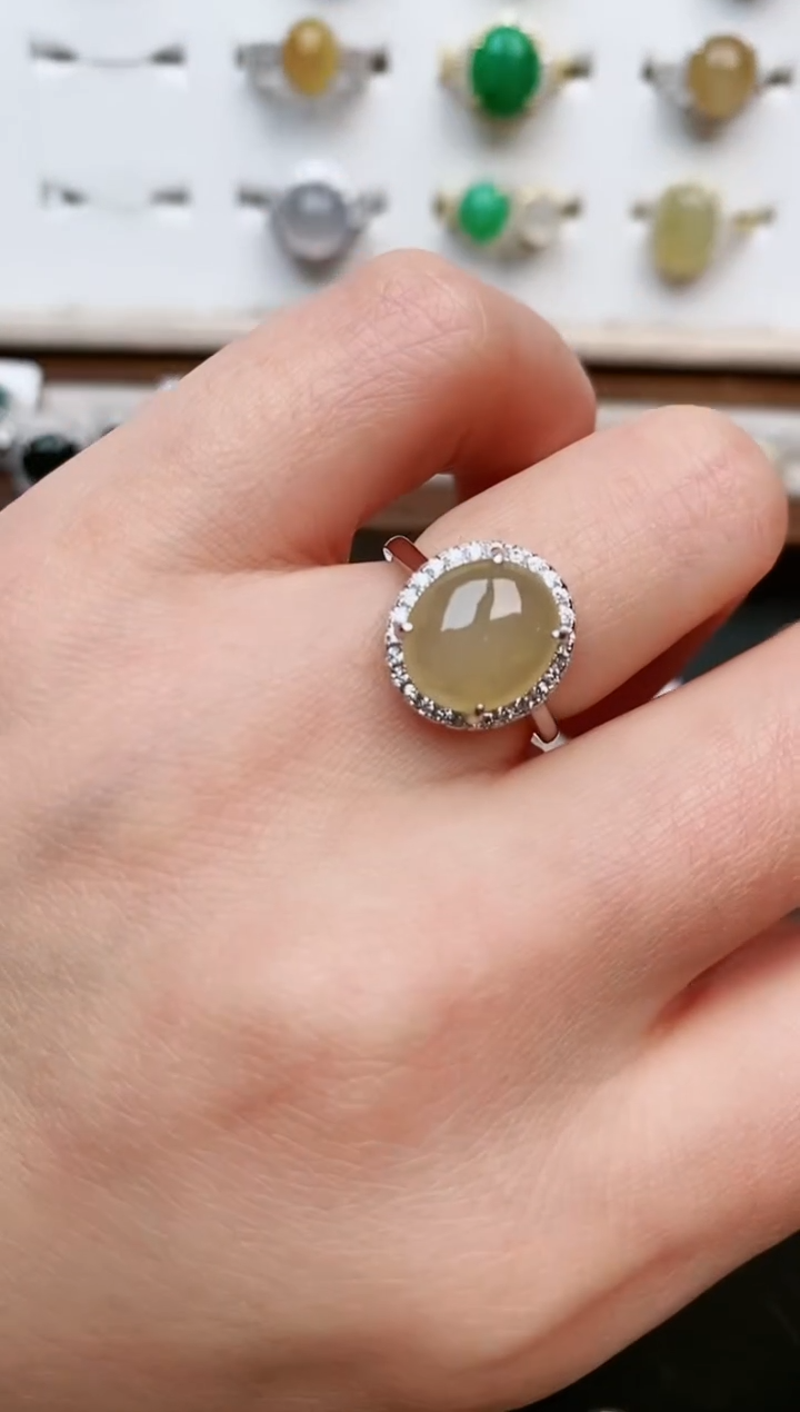 【闪购商品】翡翠戒指银S925镶嵌....