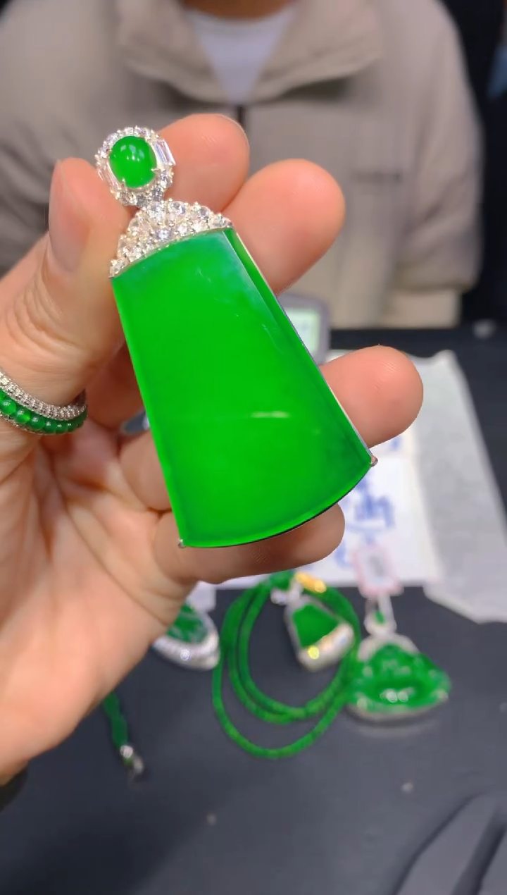 【闪购商品】定制翡翠未镶嵌215多样性发货（发其一）