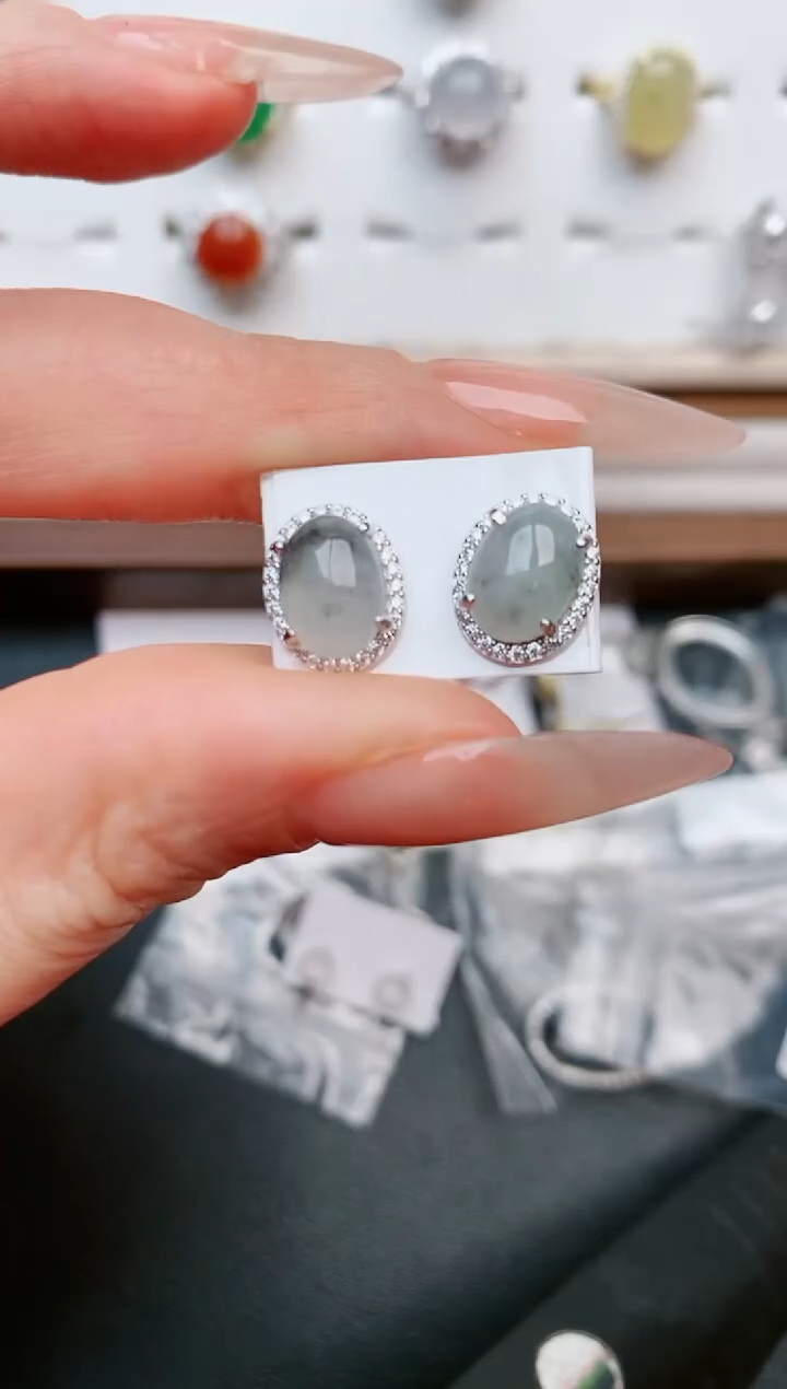 【闪购商品】翡翠戒指银S925镶嵌....