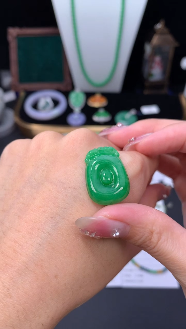 未镶嵌定制翡翠1****848小时鉴赏期 退货不扣服务费